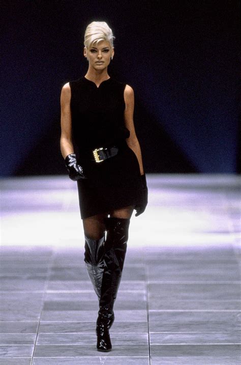 sfilata di versace 1991|versace fall 1991 collection.